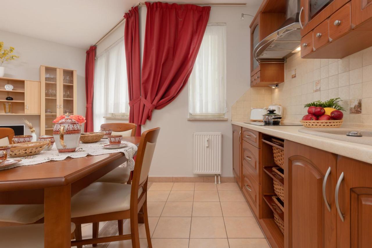 Pejzazowa Apartment Metro Wilanowska Mokotow By Noclegi Renters Warschau Exterior foto